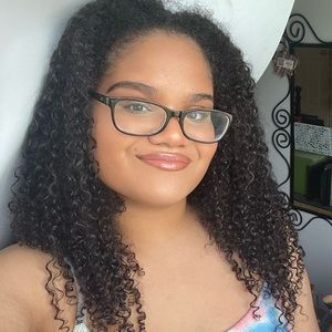 Meet your Posher, Sofiya